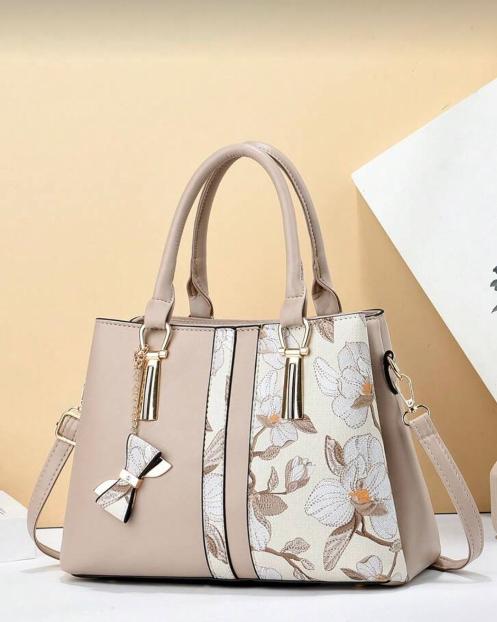 fashional printed handbag with large capacity