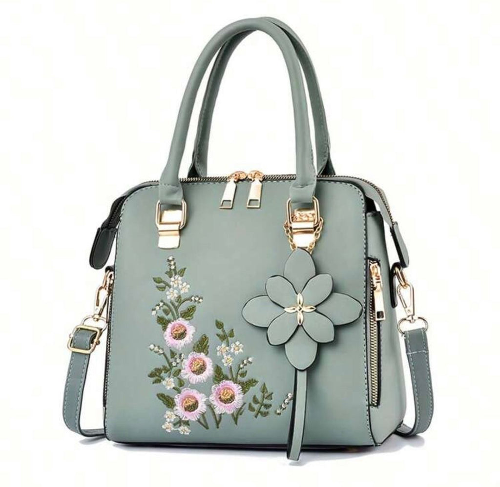 Small purses and handbags for women